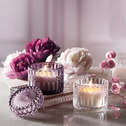 Свічка ароматична "Luxury Bouquet" ("Sakura Morning")